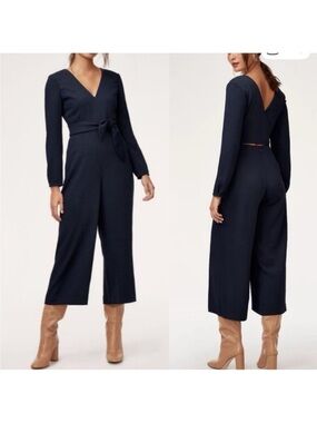 Aritzia Wilfred Écoulement Jumpsuit Tie-waist Navy Long-sleeve V Neck Size 6
